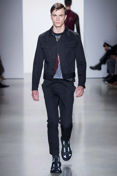 Look 7